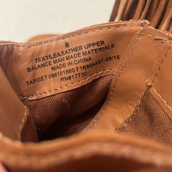 Mossimo fringe tassels size 8 heeled ankle boots zip faux suede western boho - Picture 6 of 7